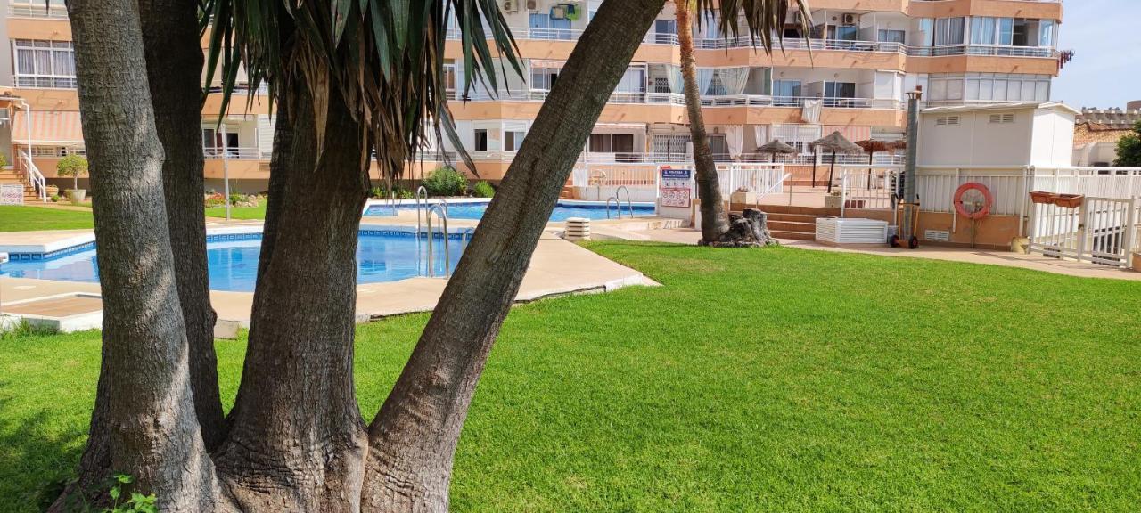 Saltillo Alto Gray Studio. Vistas Al Mar Y Piscina Torremolinos Exterior photo